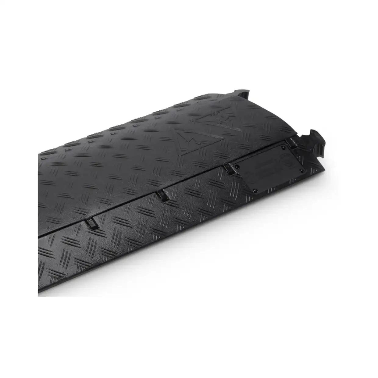 מגן כבלים 3 ערוצים, עומס עד כ- 2 טון, גובה 5 ס"מ דגם MINI BLK מבית Defender – תמונה 4